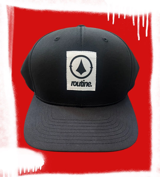 Routine performance cap (black)