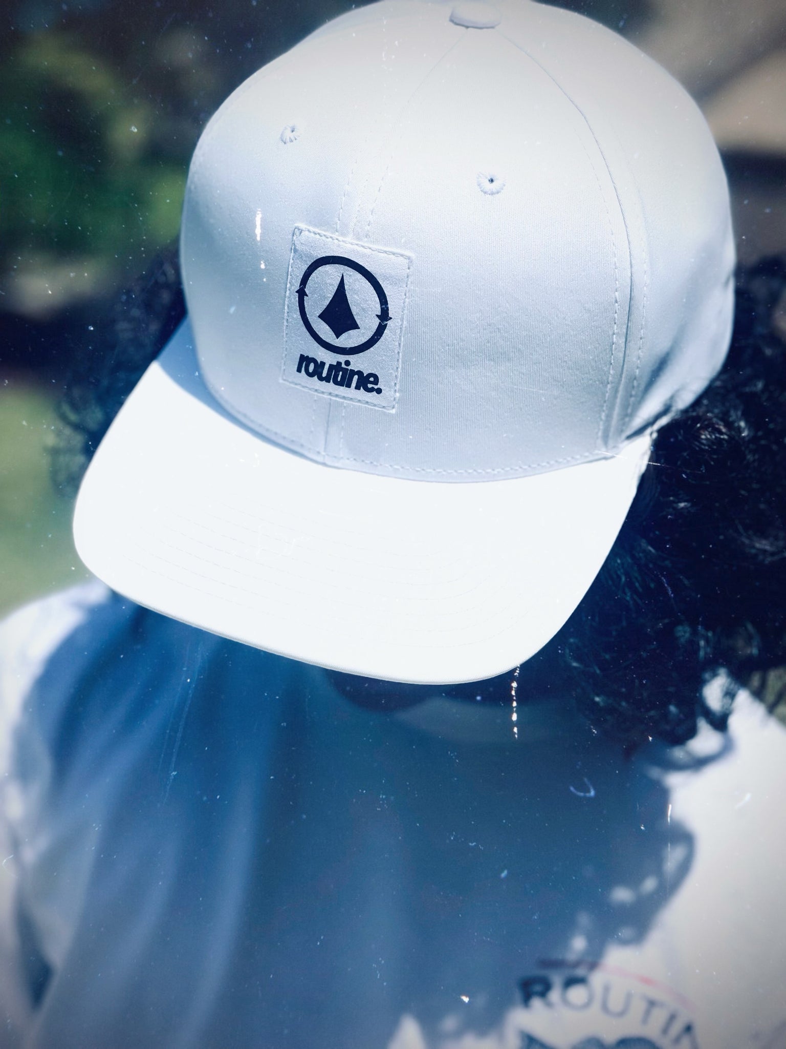 Routine performance cap (white)