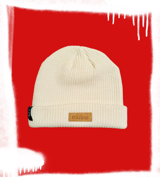 Fisherman cap (off white/navy label)