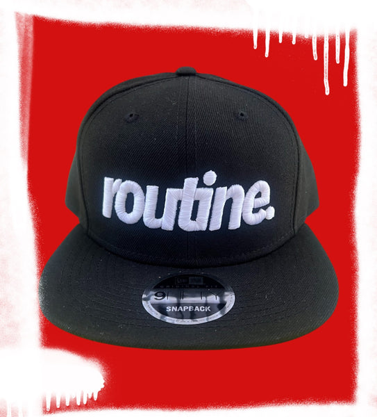 Routine x New Era SnapBack (black)